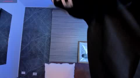 Snapshot of charlotte_whitee1 chatting on 11.28.25 Charlotte Everyday From 0700 to 1300 Col Time online show from 11.28.25