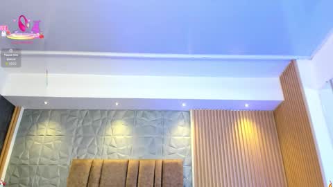 Snapshot of charlotte_whitee1 chatting on 12.03.25 Charlotte Everyday From 0700 to 1300 Col Time online show from 12.03.25