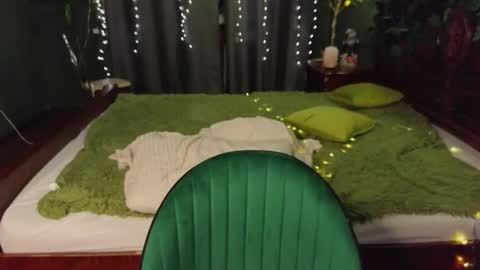 Snapshot of charlotte_wow chatting on 02.16.25 Charlotte online show from 02.16.25