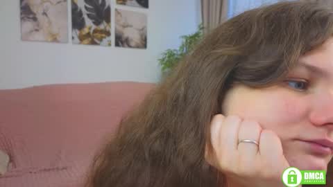 Snapshot of charlotte_wow chatting on 09.25.25 Charlotte online show from 09.25.25