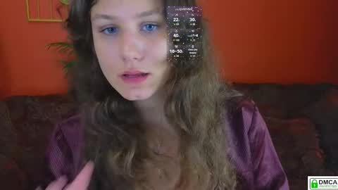 Snapshot of charlotte_wow chatting on 10.13.25 Charlotte online show from 10.13.25