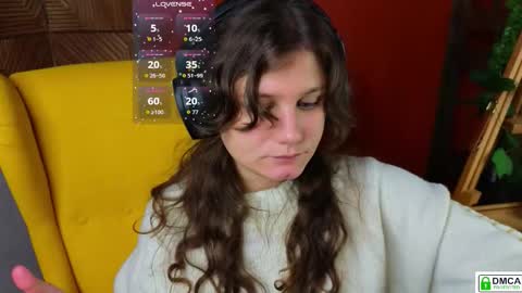 Snapshot of charlotte_wow chatting on 10.22.25 Charlotte online show from 10.22.25