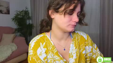 Snapshot of charlotte_wow chatting on 10.30.25 Charlotte online show from 10.30.25