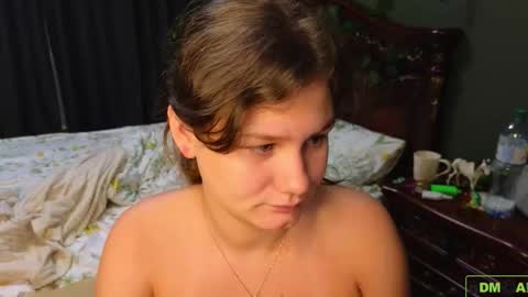 Snapshot of charlotte_wow chatting on 10.31.25 Charlotte online show from 10.31.25