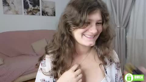 Snapshot of charlotte_wow chatting on 11.10.25 Charlotte online show from 11.10.25