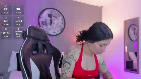 Charlottee online show from 06.04.26