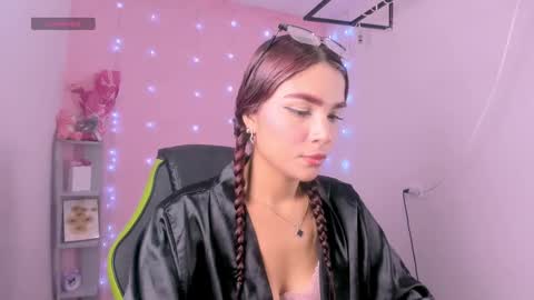 charlotteee online show from 10.16.25