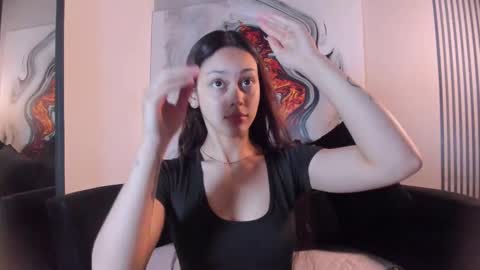 charlottegray_1 online show from 11.13.25