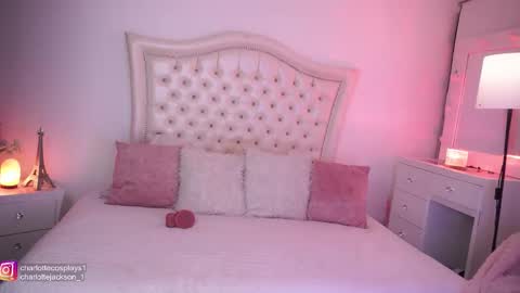 ill be online tomorrow December 1st online show from 03.04.25