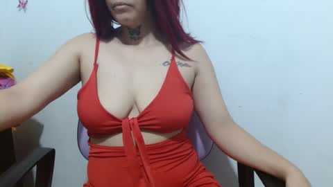 Snapshot of charlottesluthot chatting on 06.15.26 charlotte online show from 06.15.26