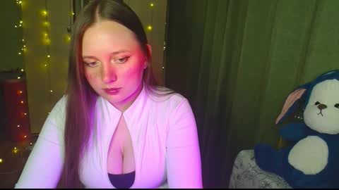 Kira online show from 09.20.25