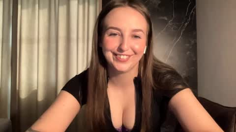 Snapshot of charlottexgold chatting on 05.09.26 CharlotteXGold online show from 05.09.26