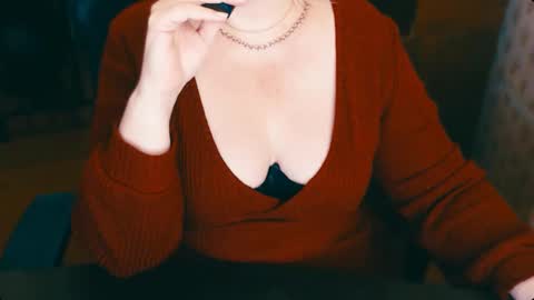 CharlotteXTasty online show from 02.07.25