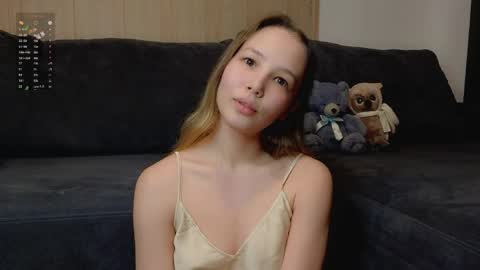 Snapshot of charming_evaa chatting on 04.12.26 Eva online show from 04.12.26