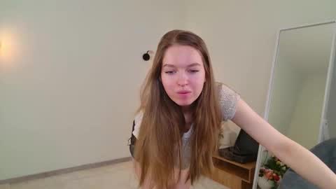 Snapshot of charming_ruru chatting on 02.06.26 Ruru online show from 02.06.26