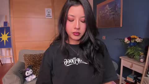 Victoria online show from 02.28.25