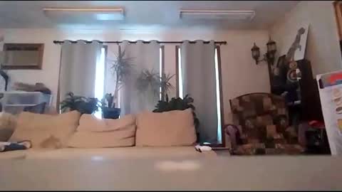 Snapshot of charmingatom chatting on 01.10.25 charmingatom online show from 01.10.25