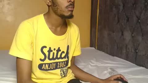 charmleo online show from 04.24.26