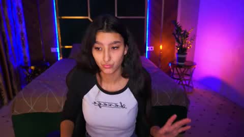 Snapshot of charmmocco chatting on 01.27.25 SweetMoco online show from 01.27.25