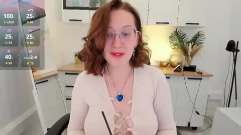 Snapshot of charmygrace chatting on 05.12.26 Grace online show from 05.12.26
