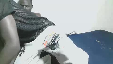 charmzboy online show from 11.18.25