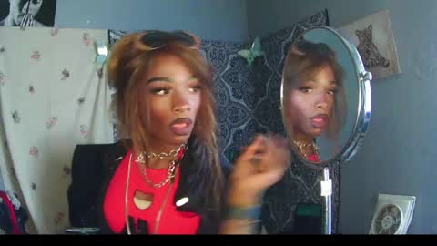 Miss Chocolate online show from 03.02.25