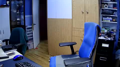 Snapshot of chatandfun666 chatting on 12.04.24 wanaBeYourToy online show from 12.04.24