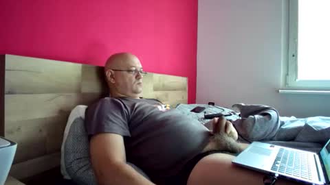 Egor Skornyakov online show from 11.11.25