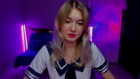 Snapshot of chatur_lady_ chatting on 01.05.25 Betty online show from 01.05.25