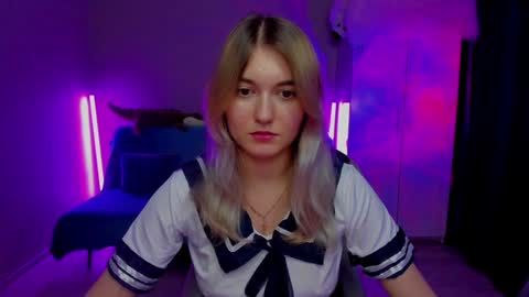 Snapshot of chatur_lady_ chatting on 01.05.25 Betty online show from 01.05.25