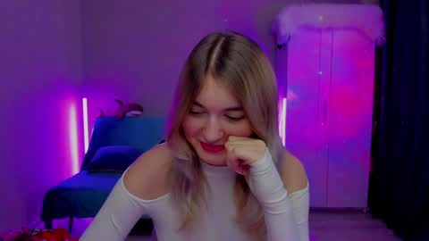 Snapshot of chatur_lady_ chatting on 01.14.25 Betty online show from 01.14.25