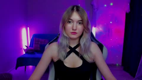 Snapshot of chatur_lady_ chatting on 01.27.25 Betty online show from 01.27.25