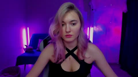 Snapshot of chatur_lady_ chatting on 01.30.25 Betty online show from 01.30.25