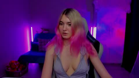 Snapshot of chatur_lady_ chatting on 02.24.25 Betty online show from 02.24.25