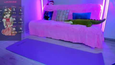 Snapshot of chatur_lady_ chatting on 11.12.25 Betty online show from 11.12.25