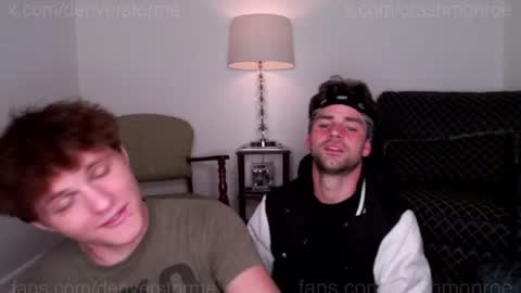 Snapshot of chaturcrash chatting on 05.24.26 Crash Monroe online show from 05.24.26