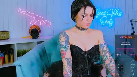 Miss Harmony online show from 03.12.25