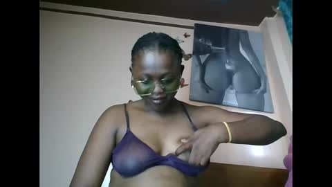 cheeky_charms online show from 05.26.26