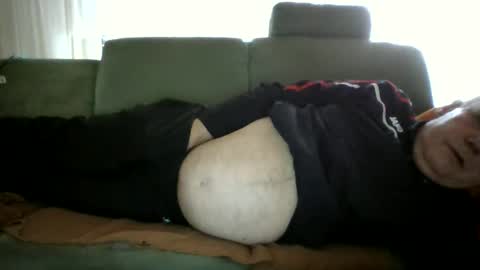 Snapshot of cheesy4444 chatting on 10.25.25 Tom online show from 10.25.25