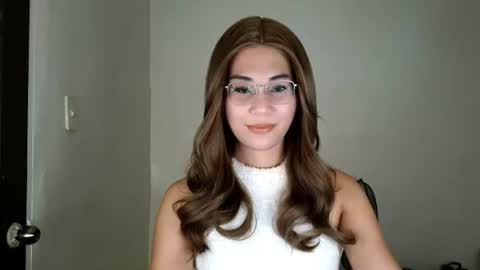 Snapshot of chelly4u69 chatting on 06.25.26 chelly4u69 online show from 06.25.26