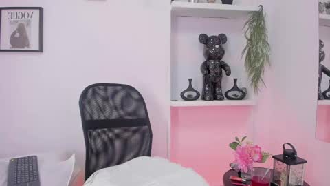 Chelsea  online show from 09.09.25