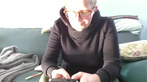 Snapshot of chelseasentra1 chatting on 12.26.24 Chelsea online show from 12.26.24