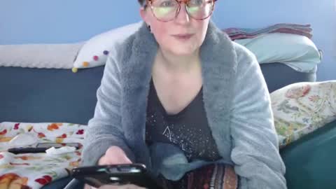 Snapshot of chelseasentra1 chatting on 01.01.25 Chelsea online show from 01.01.25