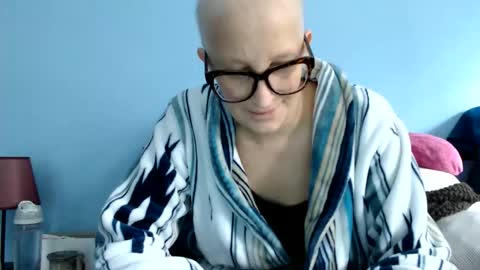 Snapshot of chelseasentra1 chatting on 10.21.25 Chelsea online show from 10.21.25