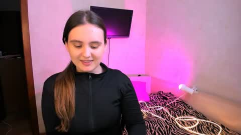 Chelsy  Luxe  online show from 07.07.26