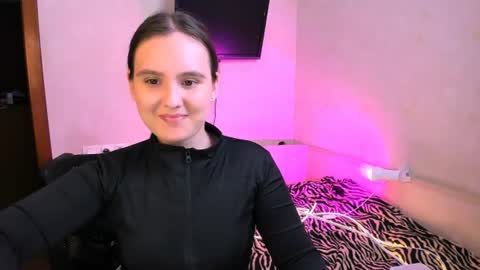 Chelsy  Luxe  online show from 08.03.26