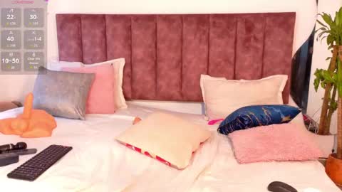   online show from 03.25.26