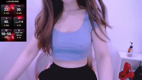 Snapshot of cherriana chatting on 10.16.25 Cheri online show from 10.16.25