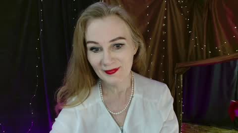 Snapshot of cherry_blossomsx chatting on 12.30.24 thanks guys see you tomorrow online show from 12.30.24