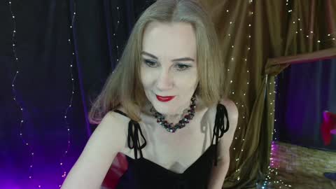 Snapshot of cherry_blossomsx chatting on 01.04.25 thanks guys see you tomorrow online show from 01.04.25